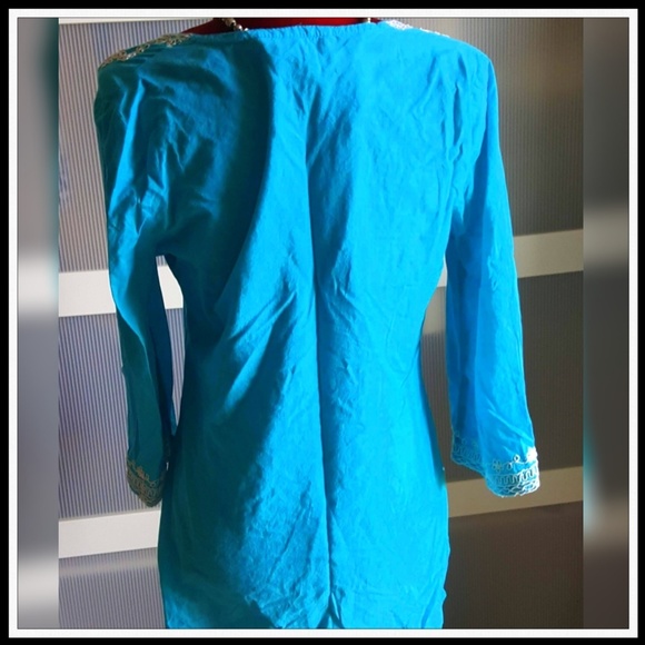 Turquoise Tunic - Picture 2 of 5